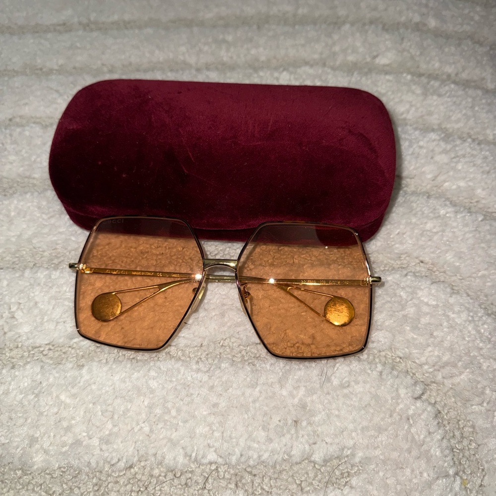 Authentic Gucci Oversized Square Sunglasses – Gold Frame w/ Amber Lenses